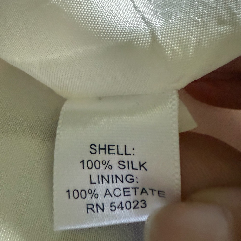NWOT Banana Republic silk dress. Floral pattern a-line size 8 - Picture 4 of 4